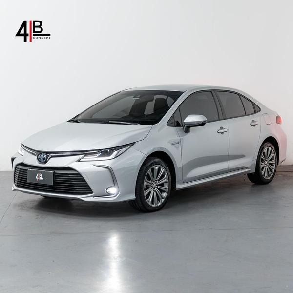 Toyota Corolla Altis Híbrido 2020 prata